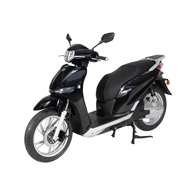 Wie verhält sich dieses Elektrofahrrad im Vergleich zu einem E-Bike, bei dem nur Gas gegeben wird?